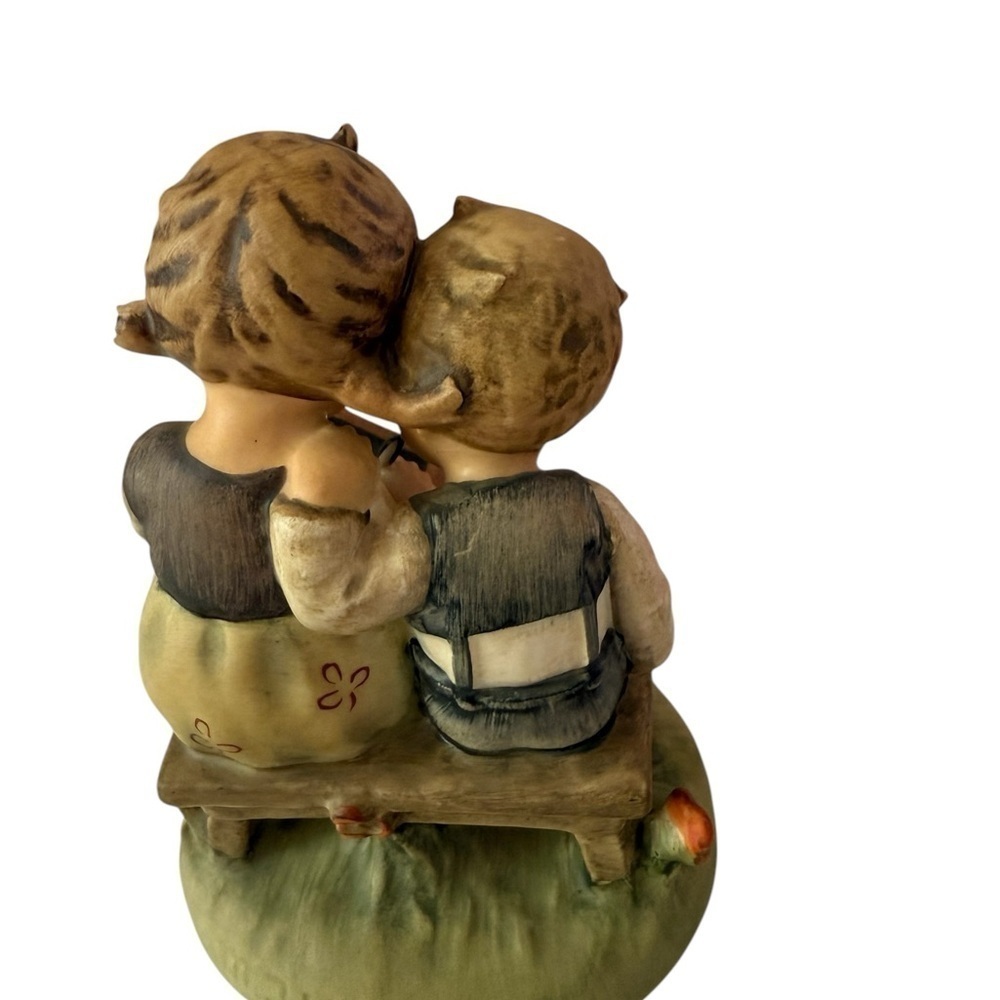 Vintage Hummel Birthday Serenade Goebel Marked 1952 218 W. Germany Collectible - Picture 5 of 8